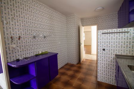 Casa à venda com 186m², 3 quartos e 2 vagas Casa à venda com 186m², 3 quartos e 2 vagasCozinha