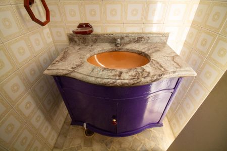 Casa à venda com 186m², 3 quartos e 2 vagas Casa à venda com 186m², 3 quartos e 2 vagasLavabo