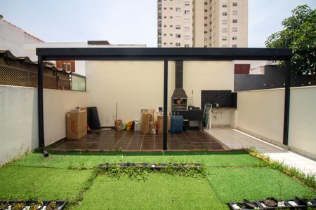 Casa à venda com 186m², 3 quartos e 2 vagas Casa à venda com 186m², 3 quartos e 2 vagasQuintal / Churrasqueira