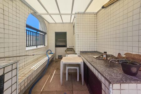 Apartamento para alugar com 240m², 3 quartos e 2 vagasÁrea de Lazer privativa 