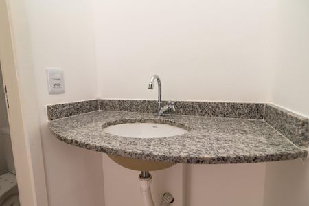 Apartamento à venda com 33m², 1 quarto e sem vagaBanheiro