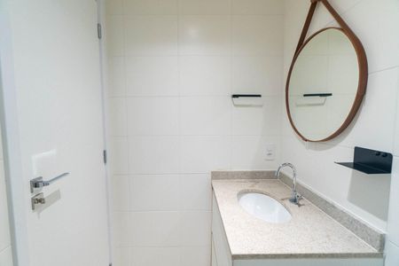 Studio para alugar com 24m², 1 quarto e sem vaga Studio para alugar com 24m², 1 quarto e sem vagaBanheiro