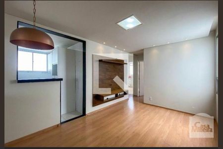 Sala de apartamento à venda com 3 quartos, 63m² em Camargos, Belo Horizonte