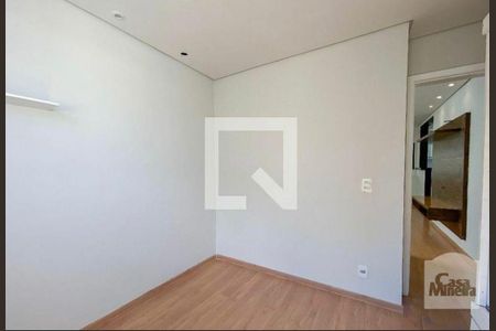 Quarto 2 de apartamento à venda com 3 quartos, 63m² em Camargos, Belo Horizonte