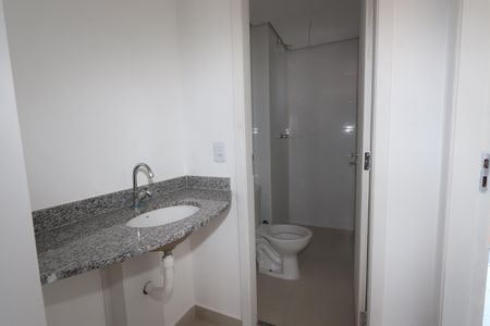 Apartamento à venda com 33m², 1 quarto e sem vagaBanheiro