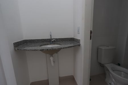 Apartamento à venda com 33m², 1 quarto e sem vagaBanheiro