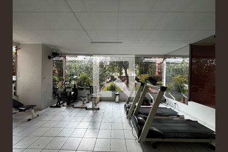 Apartamento à venda com 96m², 4 quartos e 1 vagaÁrea comum - Academia