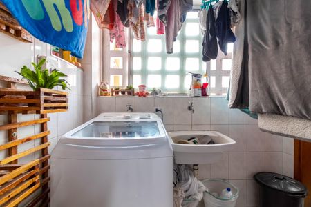 Apartamento à venda com 96m², 4 quartos e 1 vagaÁrea de Serviço