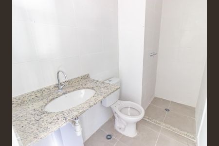 Apartamento para alugar com 38m², 2 quartos e sem vaga Apartamento para alugar com 38m², 2 quartos e sem vagaBanheiro