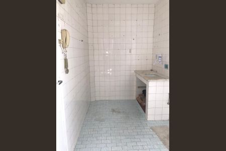 Apartamento à venda com 68m², 2 quartos e 1 vaga