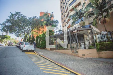 Apartamento à venda com 108m², 3 quartos e 2 vagasFachada