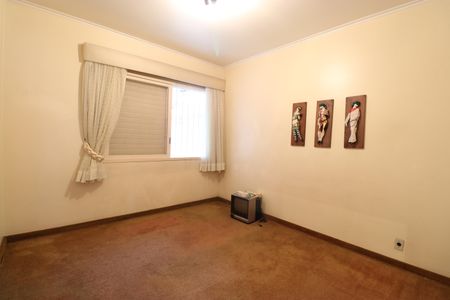 Casa à venda com 244m², 3 quartos e 4 vagasQuarto 1
