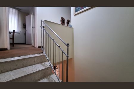 Casa à venda com 244m², 3 quartos e 4 vagasDetalhe