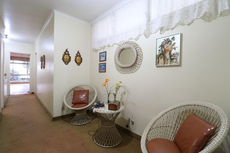 Casa à venda com 244m², 3 quartos e 4 vagasDetalhe