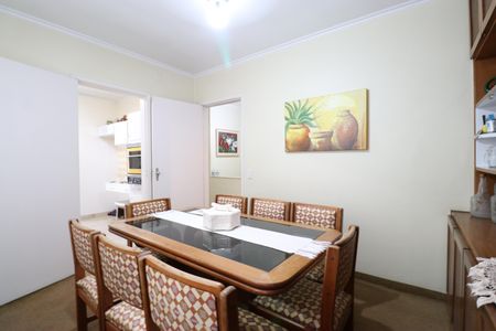 Casa à venda com 244m², 3 quartos e 4 vagasCopa