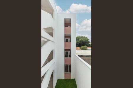 Apartamento à venda com 33m², 1 quarto e sem vaga Apartamento à venda com 33m², 1 quarto e sem vagaVista Lateral