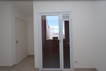Apartamento à venda com 33m², 1 quarto e sem vagaSala e Cozinha