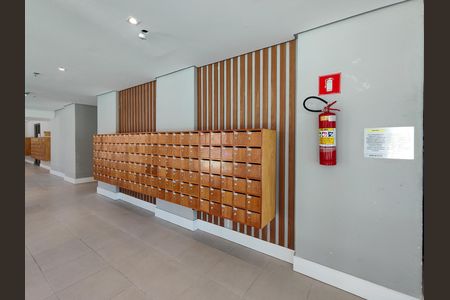 Apartamento à venda com 40m², 1 quarto e sem vaga Apartamento à venda com 40m², 1 quarto e sem vagaFachada e portaria