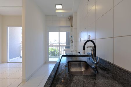 Apartamento para alugar com 67m², 2 quartos e 2 vagas Apartamento para alugar com 67m², 2 quartos e 2 vagasCozinha