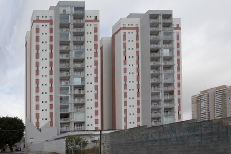 Apartamento para alugar com 67m², 2 quartos e 2 vagas Apartamento para alugar com 67m², 2 quartos e 2 vagasFachada