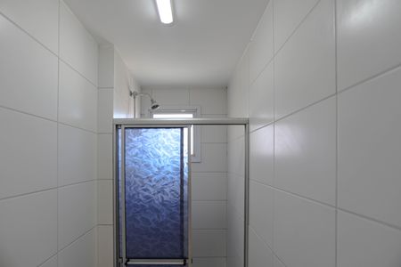 Apartamento para alugar com 67m², 2 quartos e 2 vagas Apartamento para alugar com 67m², 2 quartos e 2 vagasBanheiro