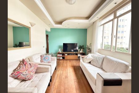 Apartamento à venda com 3 quartos, 127m² em Santo Antônio, Belo Horizonte