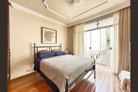 Apartamento à venda com 3 quartos, 127m² em Santo Antônio, Belo Horizonte