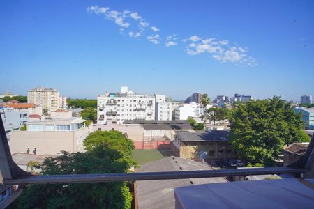 Quarto  2_Vista  de apartamento à venda com 2 quartos, 70m² em Floresta, Porto Alegre