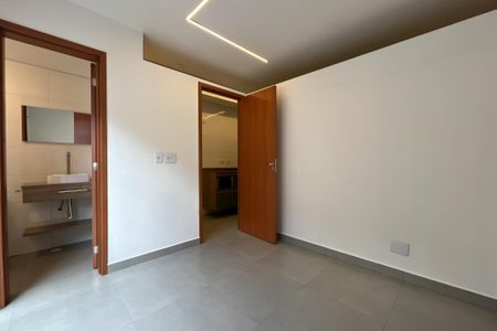 Quarto de apartamento para alugar com 1 quarto, 28m² em Vila Zat, São Paulo