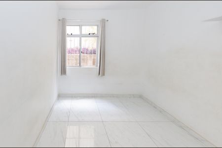 Quarto 2 de apartamento para alugar com 2 quartos, 50m² em Castelo, Belo Horizonte