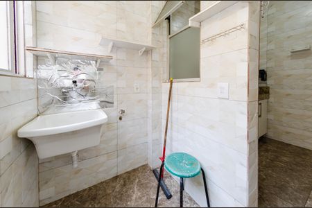 Apartamento para alugar com 50m², 2 quartos e 1 vaga Apartamento para alugar com 50m², 2 quartos e 1 vagaÁrea de serviço