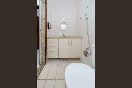 Apartamento para alugar com 50m², 2 quartos e 1 vaga Apartamento para alugar com 50m², 2 quartos e 1 vagaBanheiro