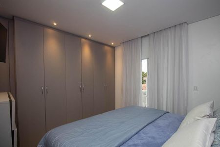 Casa à venda com 120m², 3 quartos e 2 vagasSuíte 