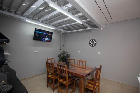 Casa à venda com 120m², 3 quartos e 2 vagasChurrasqueira