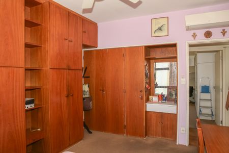 Apartamento à venda com 169m², 3 quartos e 1 vaga Apartamento à venda com 169m², 3 quartos e 1 vagaQuarto 1