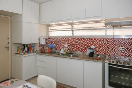 Apartamento à venda com 169m², 3 quartos e 1 vaga Apartamento à venda com 169m², 3 quartos e 1 vagaCozinha