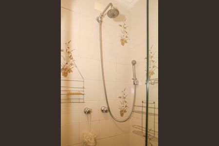 Apartamento à venda com 169m², 3 quartos e 1 vaga Apartamento à venda com 169m², 3 quartos e 1 vagaBanheiro 2