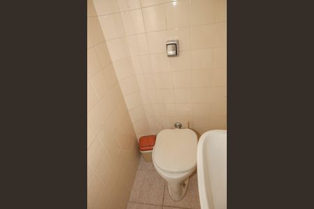 Apartamento à venda com 169m², 3 quartos e 1 vaga Apartamento à venda com 169m², 3 quartos e 1 vagaBanheiro de Serviço