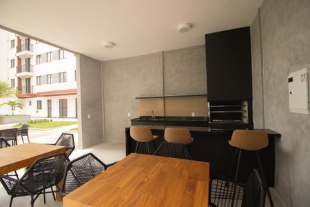 Apartamento para alugar com 37m², 2 quartos e 1 vaga Apartamento para alugar com 37m², 2 quartos e 1 vagaÁrea comum - Churrasqueira