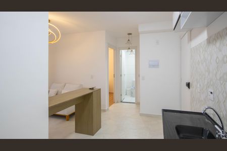 Apartamento para alugar com 37m², 2 quartos e 1 vaga Apartamento para alugar com 37m², 2 quartos e 1 vagaCozinha e Área de Serviço