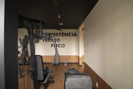 Apartamento para alugar com 37m², 2 quartos e 1 vaga Apartamento para alugar com 37m², 2 quartos e 1 vagaÁrea comum - Academia