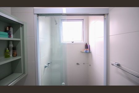 Apartamento à venda com 78m², 2 quartos e 2 vagas Apartamento à venda com 78m², 2 quartos e 2 vagasBanheiro da Suíte