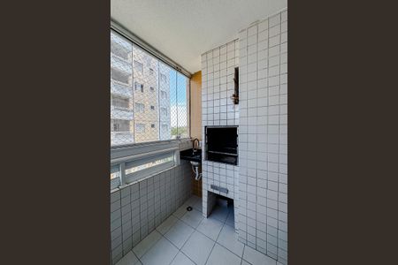 Apartamento à venda com 72m², 3 quartos e 1 vaga Apartamento à venda com 72m², 3 quartos e 1 vagaVaranda da Sala