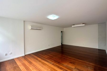 Apartamento à venda com 137m², 3 quartos e 1 vagaSala