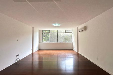 Apartamento à venda com 137m², 3 quartos e 1 vagaSala