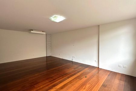 Apartamento à venda com 137m², 3 quartos e 1 vagaSala