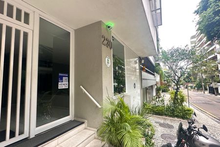 Apartamento à venda com 137m², 3 quartos e 1 vagaFachada