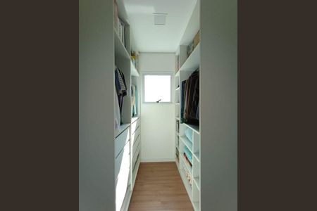 Casa à venda com 3 quartos, 243m² em Jardim Serrano, Nova Lima