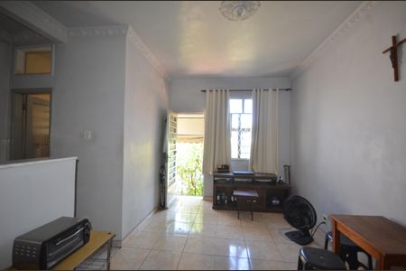 Sala/Quarto de kitnet/studio para alugar com 1 quarto, 18m² em Osvaldo Cruz, Rio de Janeiro
