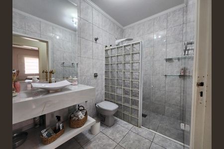 Casa à venda com 250m², 3 quartos e 4 vagas